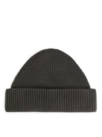 Short Ribbed Cotton Beanie 