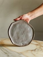 ASYMMETRICAL PLATE