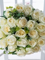 12-24 White Roses