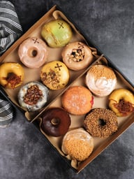 Build Your Own Doughnut Box 