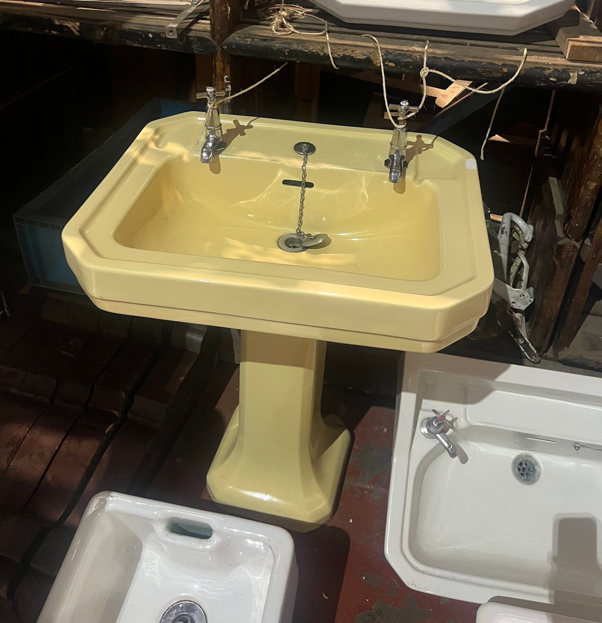 yellow sink 