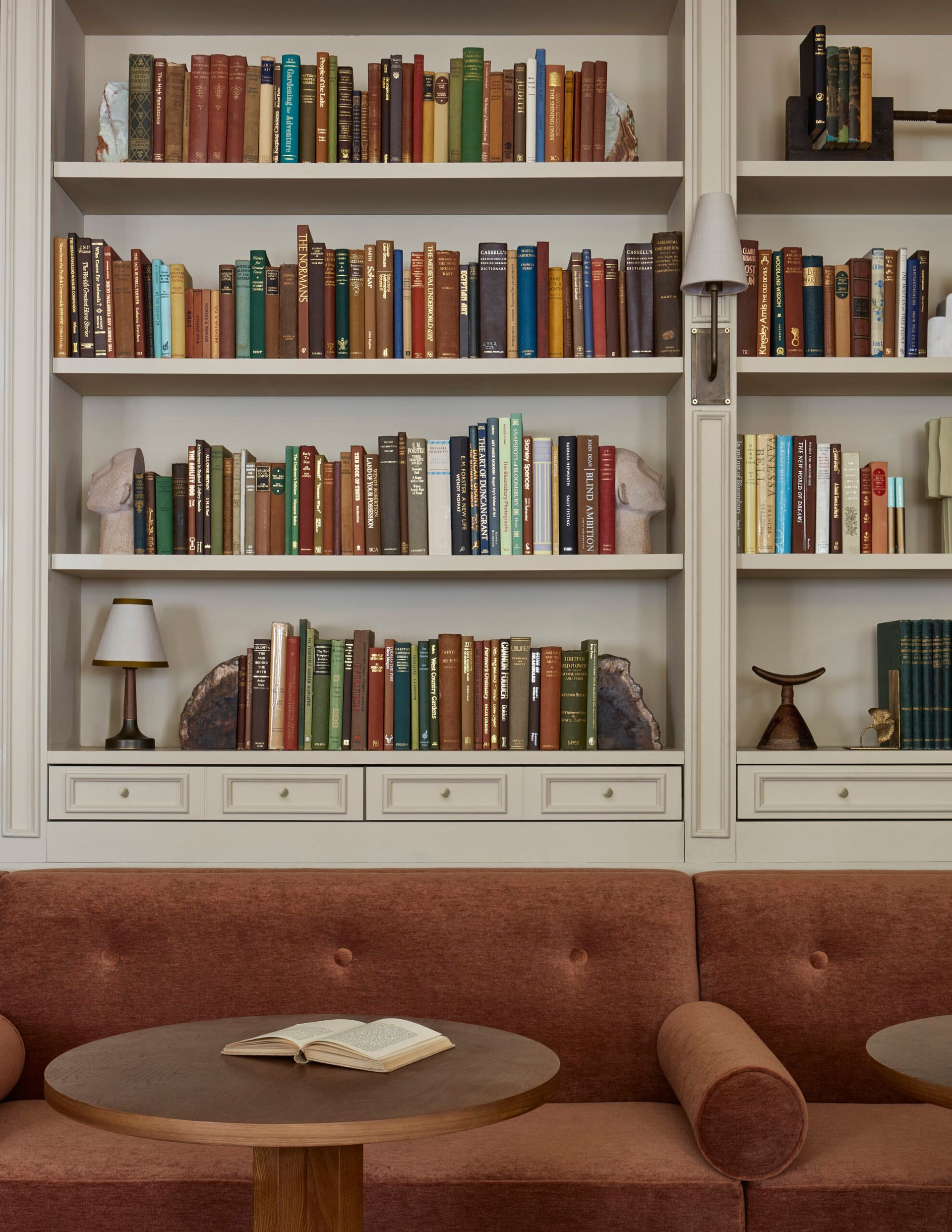library at templeton garden hotel