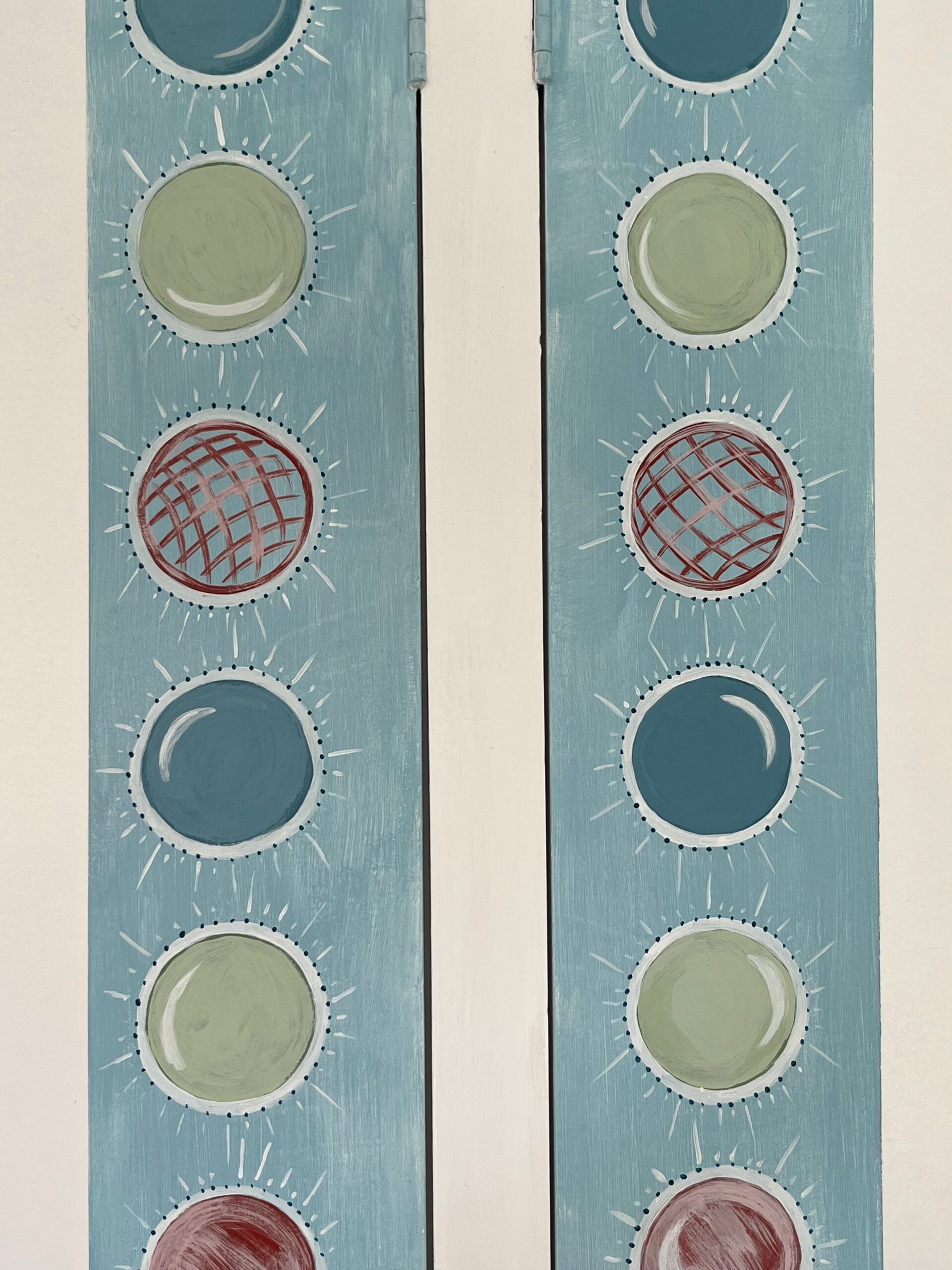 dots painting