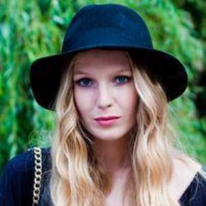 Carolina Engman 'The Fashion Squad'