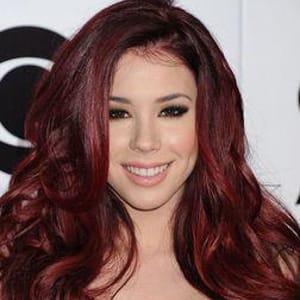 Jillian Rose Reed