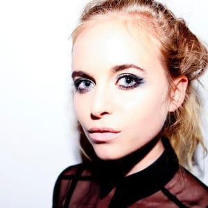 Kyla La Grange