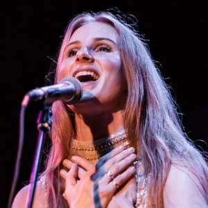 Vera Blue