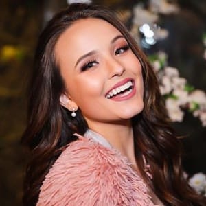 Larissa Manoela