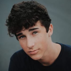 Hunter Rowland