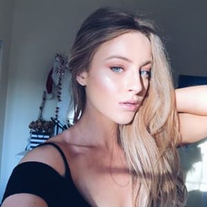 Daisy Keech