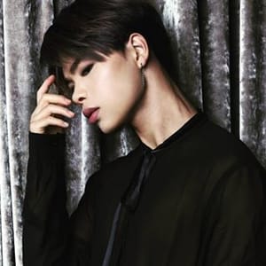 Feng Yi