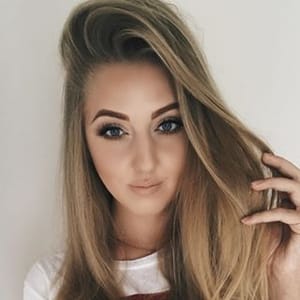 Oksana Domoratskaya