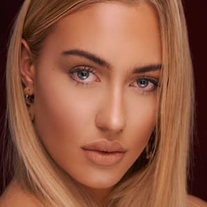 Jade Warnes