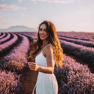 Angela Travel &amp; Style Inspo