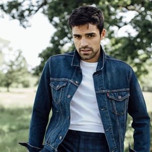 Sean Teale
