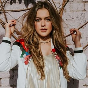 Isabella Alexander