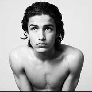 Aramis Knight