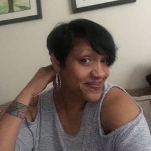 Julie McKnight