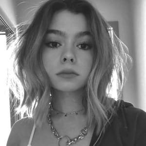 Addison Riecke