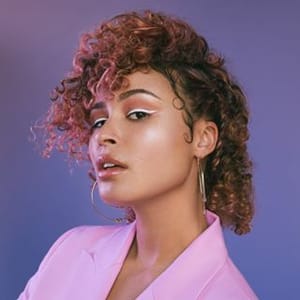 Thandi Phoenix