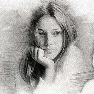 Grace Van Dien