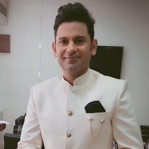 Manoj Muntashir