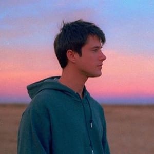 Alec Benjamin