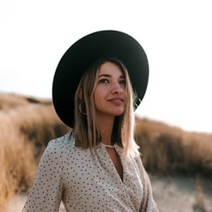 Alizah Akiko