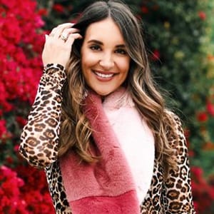 Kathleen Barnes (Carrie Bradshaw Ltd)