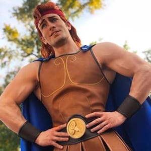 Leon Chiro