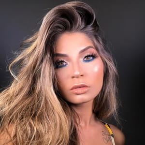 Pâm Sampaio