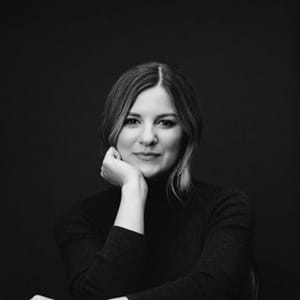 Anna Bond