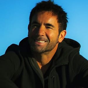 Simon Hampton