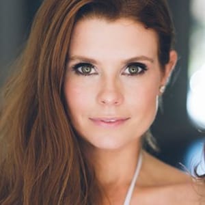 Joanna Garcia Swisher