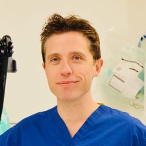 Dr Alan Desmond
