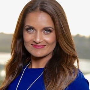 Dr. Shefali