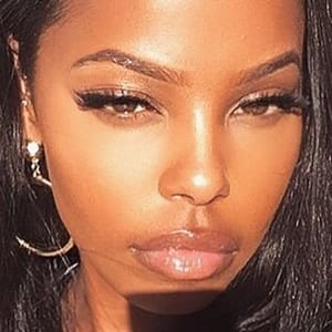 Amaal Nuux