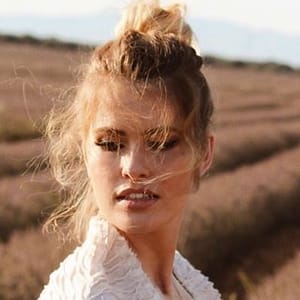Adriana Abenia