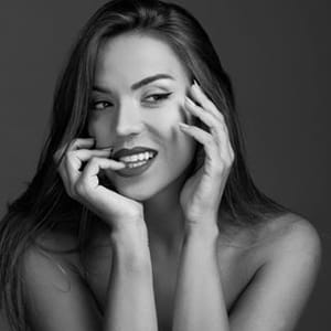 Julia Shachar