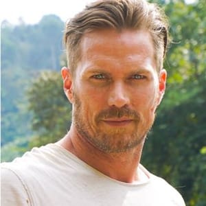 Jason Lewis