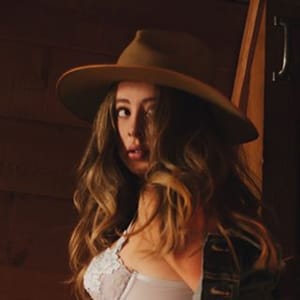 Kelly Calvillo
