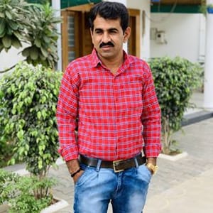 Lalit Dave