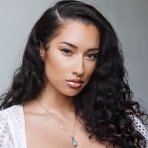 Nikki Blades Influencer Profile - Work With Influencer Nikki Blades