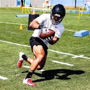 Valentine Holmes