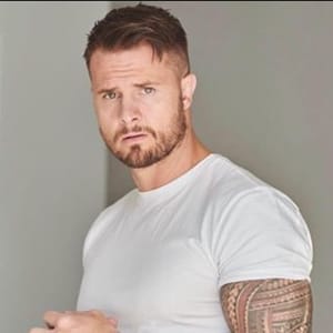 Bobby Holland Hanton