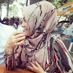 Zeyneb Aslanboğa