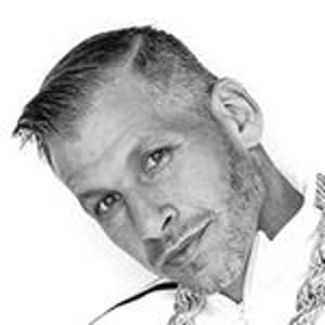 Gil Green