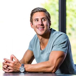 Robbie Thompson