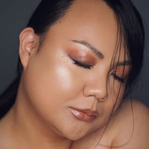 Endi Feng  Mua
