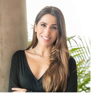 Donna Adi